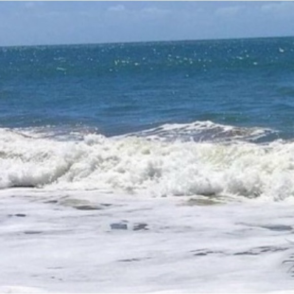 Meet your posher, lovedbynatascia 🛍️⭐️ - Picture 1 of 1